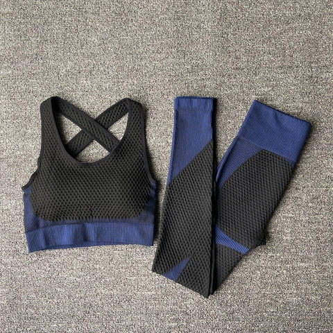 Premium Fabric – These leggings have 4-way stretch material to promote both soft and compression. Not only has the features of high elastic but also good rebound resilience, moisture wicking and quick dry. Multi-Function – Seamless sports bra with removeable pads, cross back. Thumb hole design at the wrists, the sleeve won't ride up when you exercise, it can also reduce friction and keep warm. Vertical collar front zipper design, easy to wear and take off.